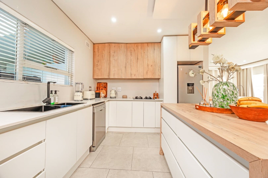 4 Bedroom Property for Sale in Townsend Estate Western Cape